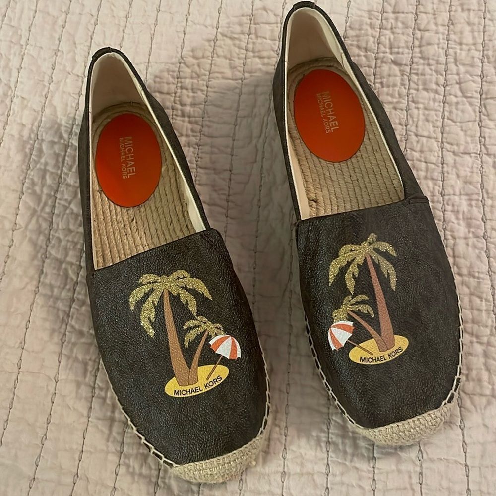 Michael Kors Palm Tree Espadrille Loafers Size 10